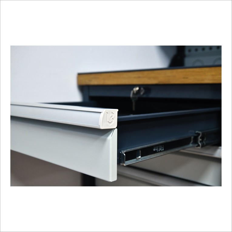 Верстак FBK 205.346-2FR купить в Иркутске Верстак FBK 205.346-2FR купить в Иркутске