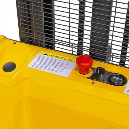 Штабелер электрический самоходный CDD15R-E (N) (1500 кг; 3,3 м; 24В / 105Ач) SMARTLIFT (SMART) купить в Иркутске Штабелер электрический самоходный CDD15R-E (N) (1500 кг; 3,3 м; 24В / 105Ач) SMARTLIFT (SMART) купить в Иркутске