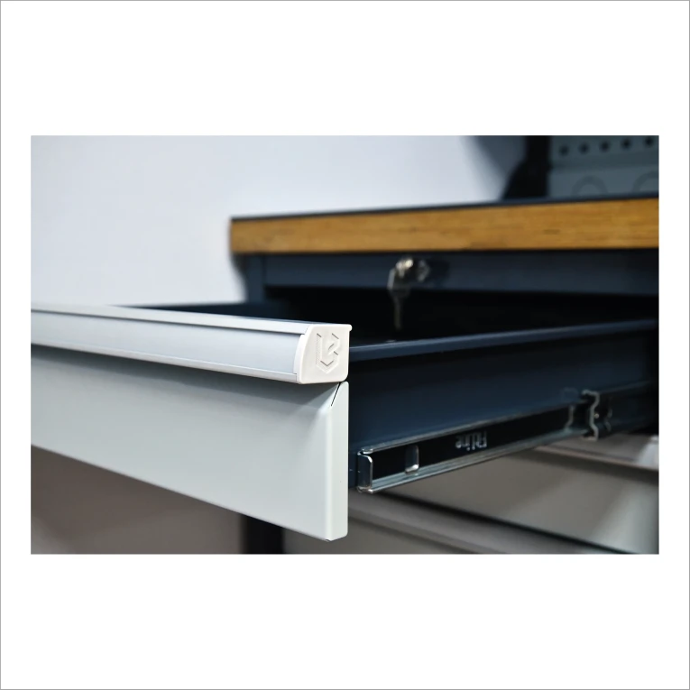 Верстак FBK 205.46.4-2R купить в Иркутске