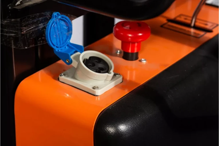 Штабелер с электроподъемом 1 т - 2 м Вилы: 1100 , Гелевая АКБ, SPN1020 SIBLINE купить в Иркутске