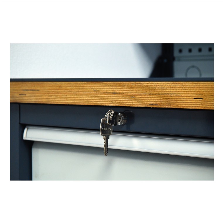 Верстак FBK 205.56.4-2 купить в Иркутске