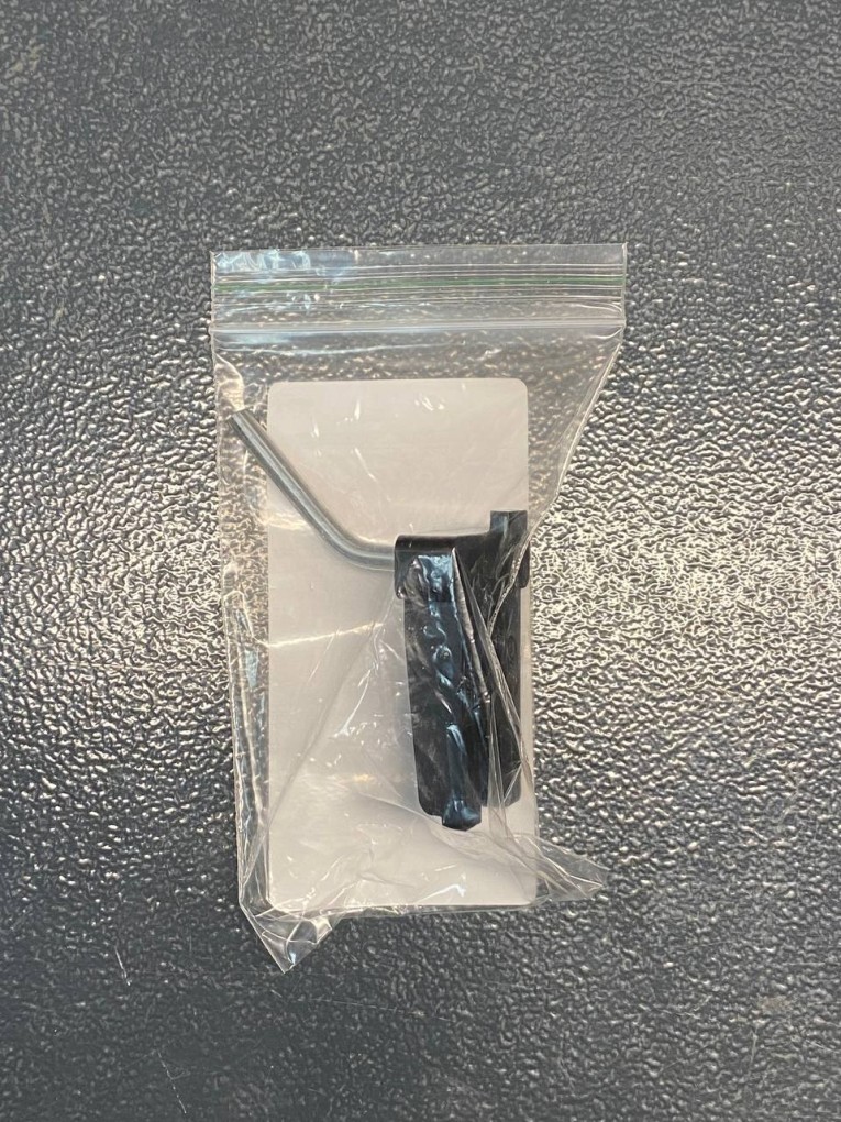 Крючок наклонный 50 мм купить в Иркутске Крючок наклонный 50 мм купить в Иркутске