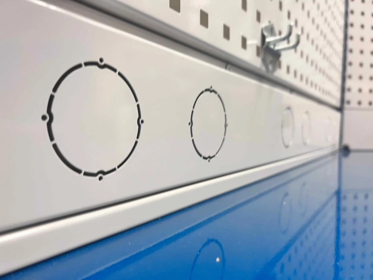 Стол-верстак Craft 2202.S4L4M4.4-2F купить в Иркутске Стол-верстак Craft 2202.S4L4M4.4-2F купить в Иркутске